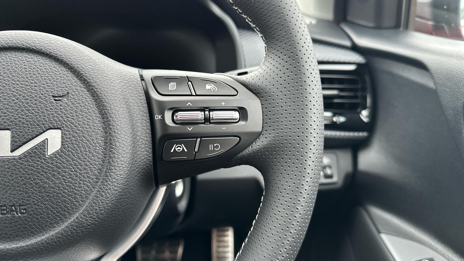 Used Kia Stonic 2025 for sale - 76337044: Photo 15