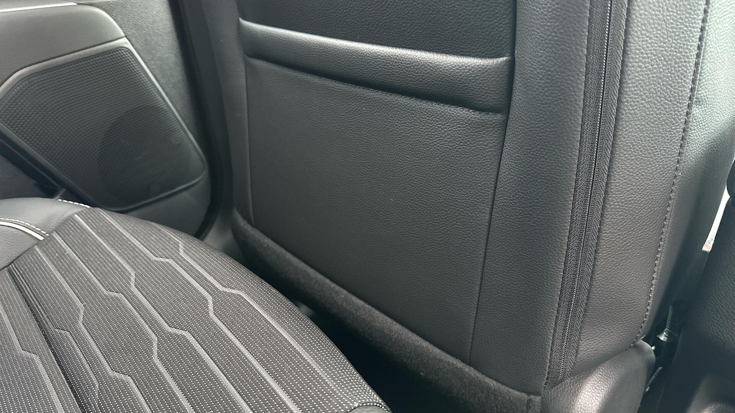 Used Kia Stonic 2025 for sale - 76337044: Photo 27