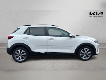 Used Kia Stonic 2021 for sale - 76714761: Photo