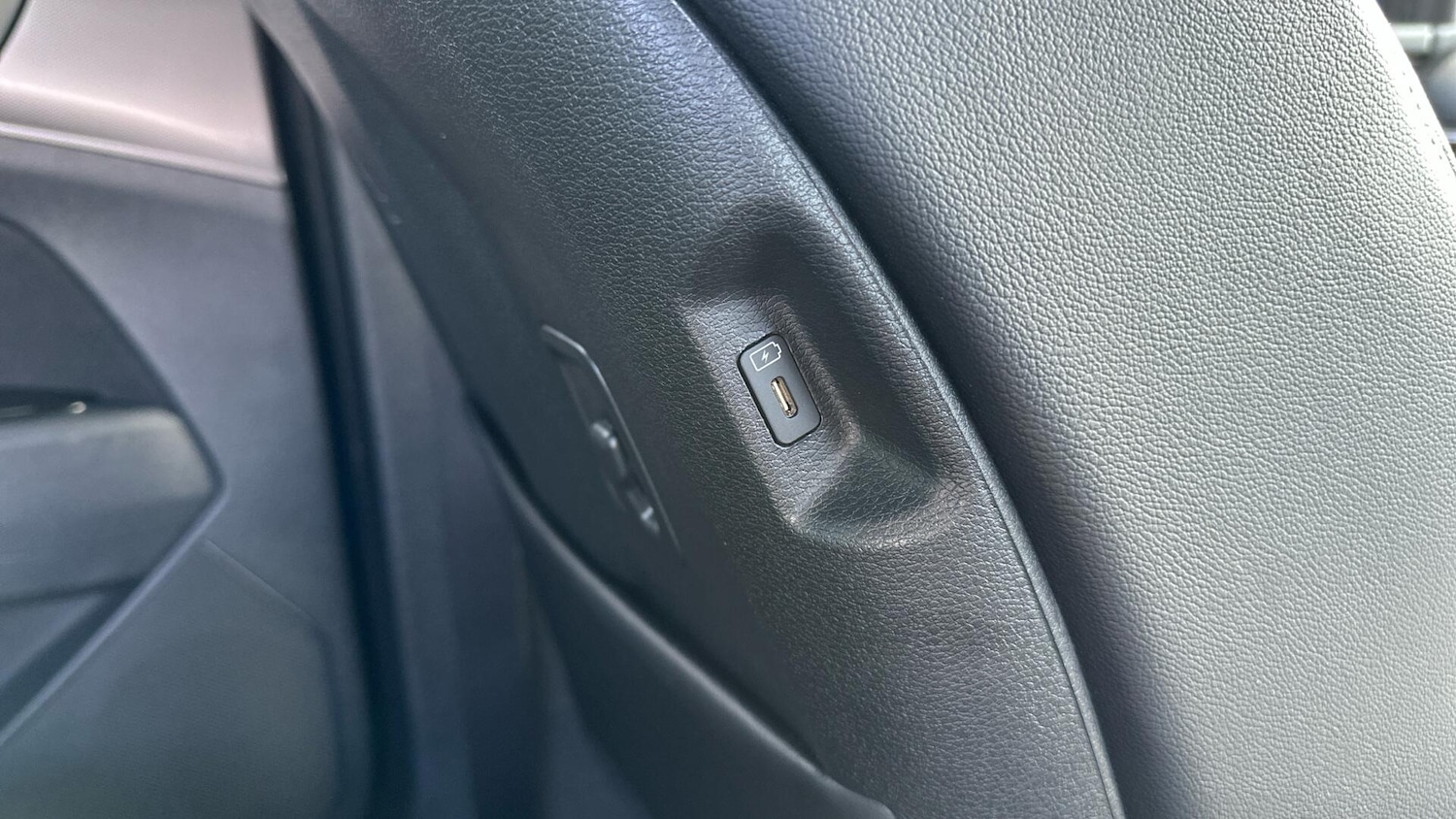 Used Kia Sportage 2022 for sale - 76337304: Photo 32