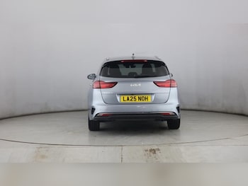 Used Kia Ceed 2025 for sale - 78935042: Photo