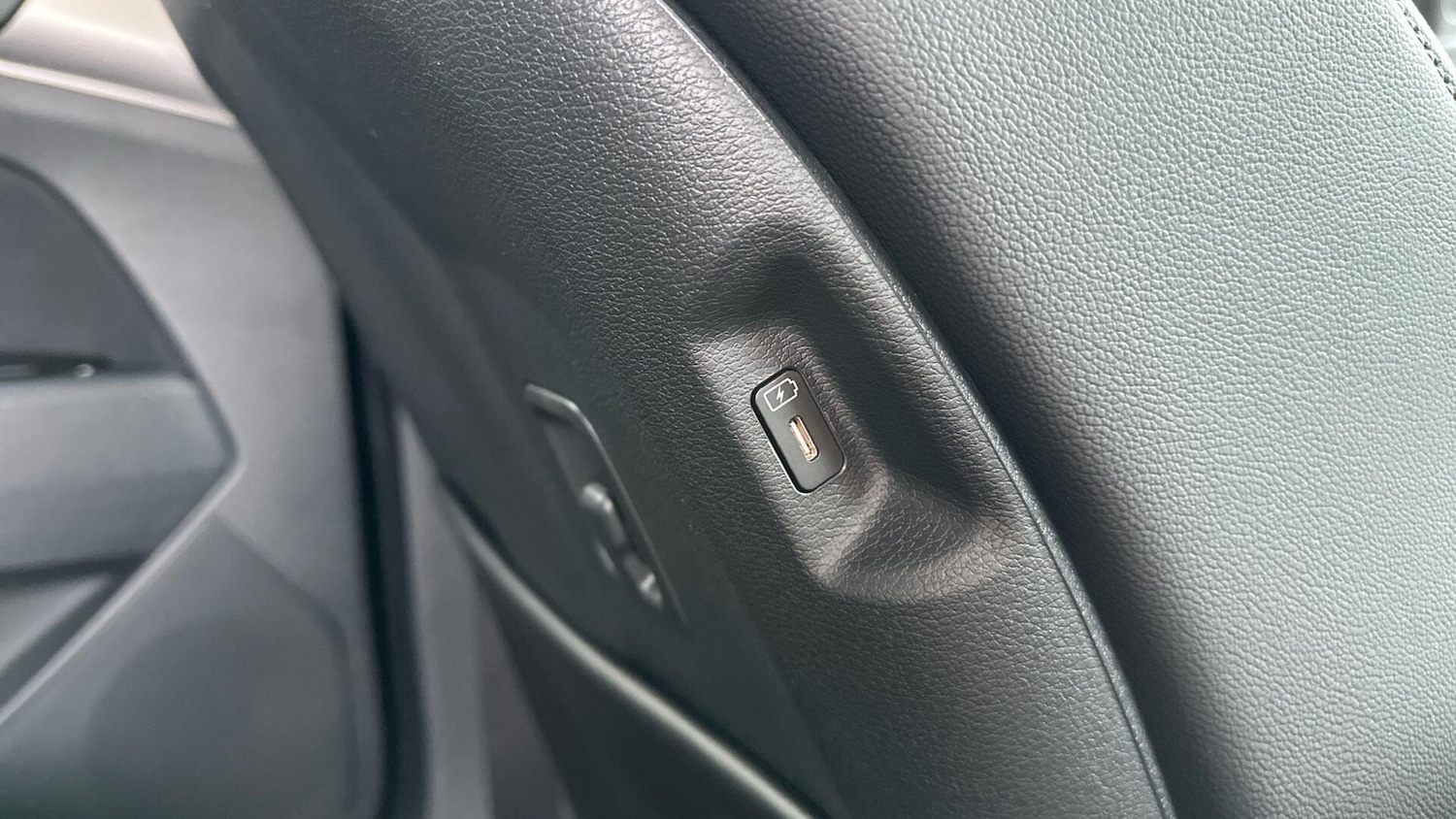 Used Kia Sportage 2025 for sale - 76336652: Photo 32