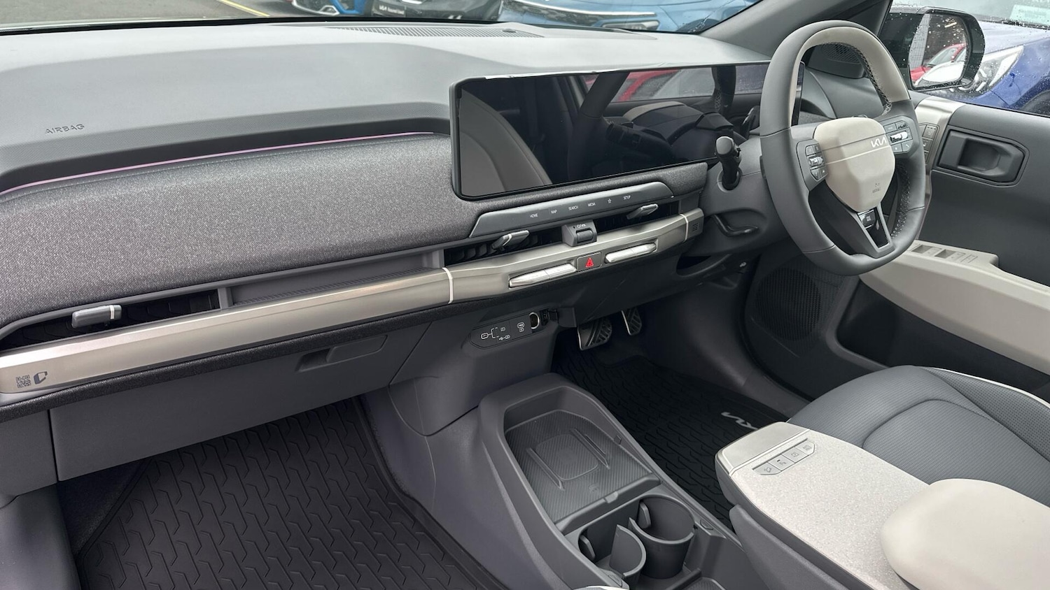 Used Kia EV3 2025 for sale - 76423524: Photo 3