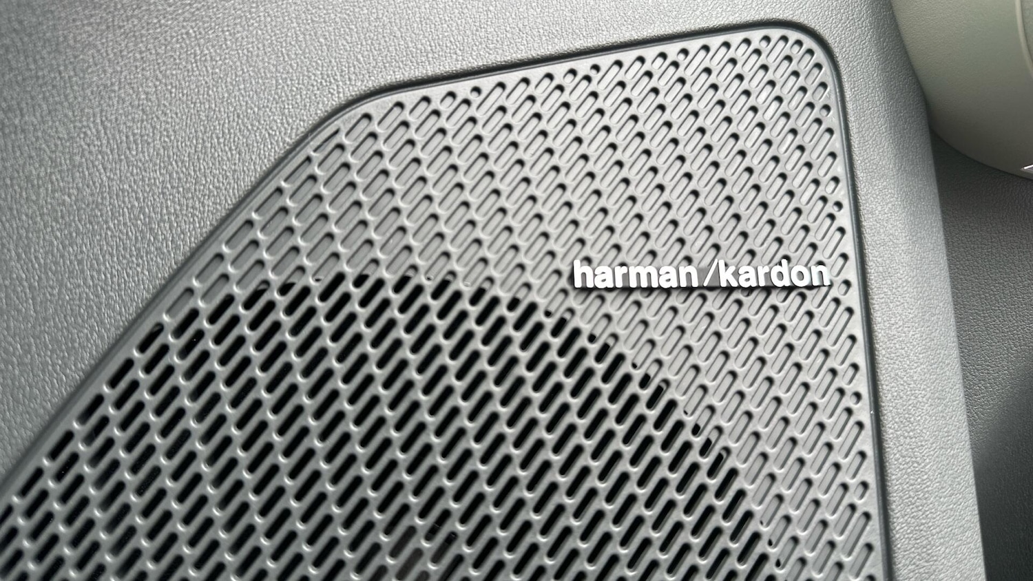 Used Kia EV3 2025 for sale - 76423524: Photo 32