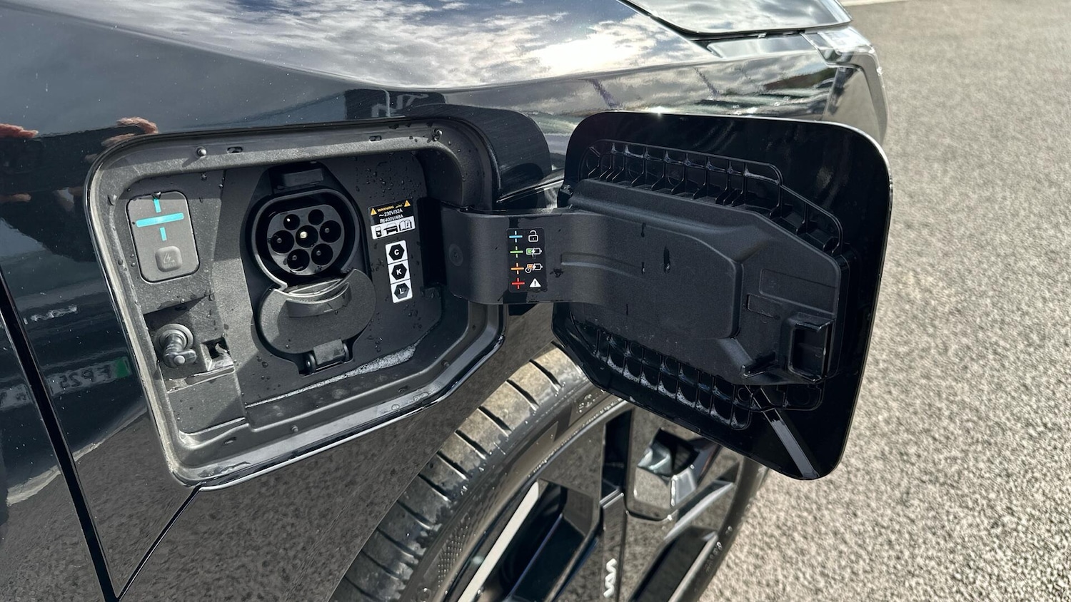 Used Kia EV3 2025 for sale - 76573406: Photo 9