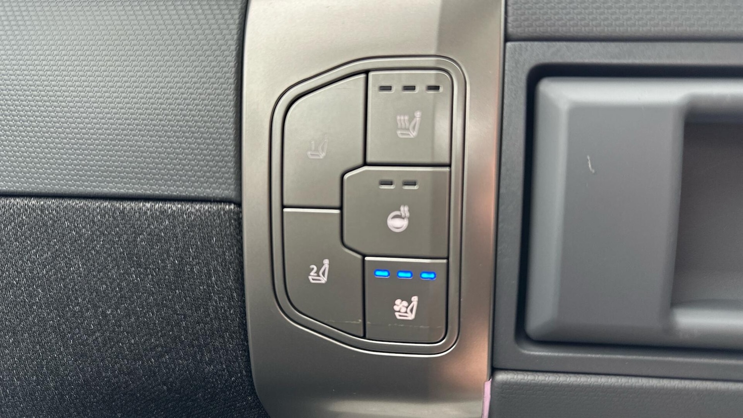 Used Kia EV3 2025 for sale - 76456815: Photo 24