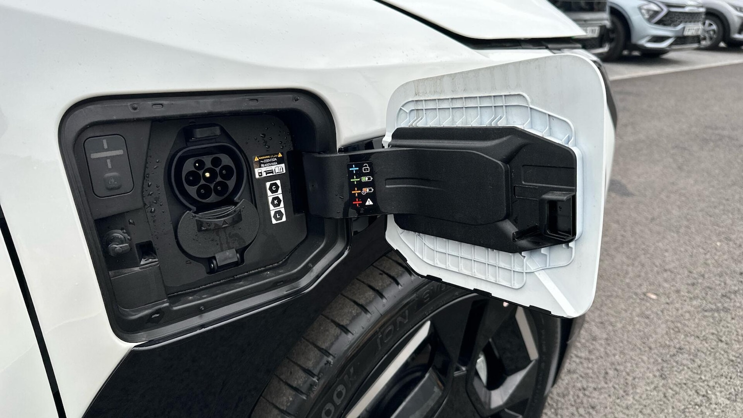 Used Kia EV3 2025 for sale - 76456815: Photo 9