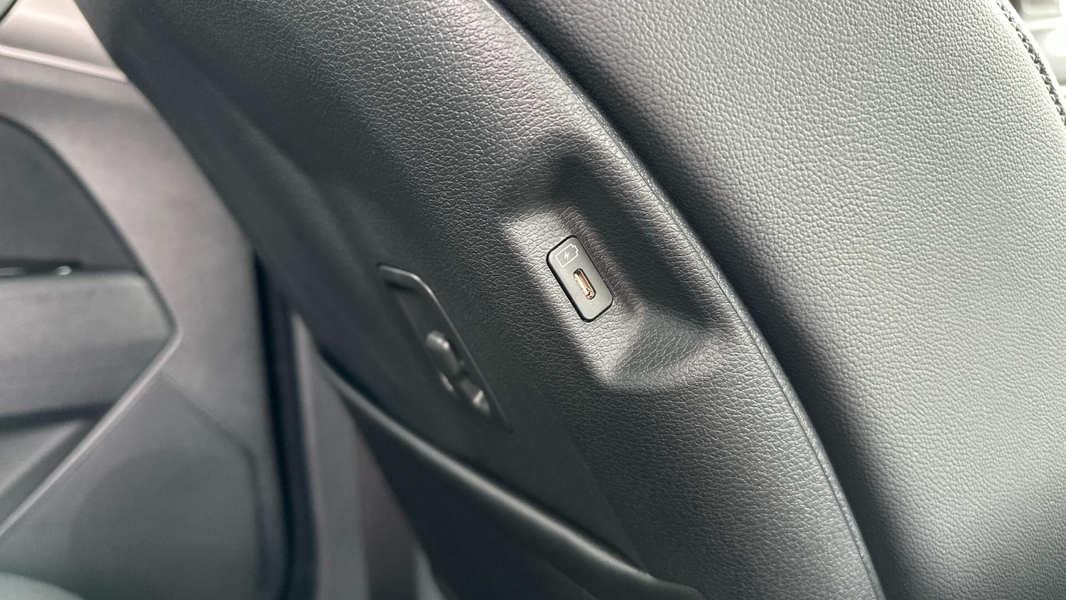 Used Kia Sportage 2025 for sale - 76337069: Photo 32