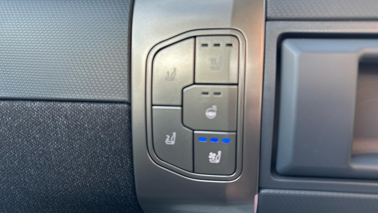 Used Kia EV3 2025 for sale - 76337005: Photo 25