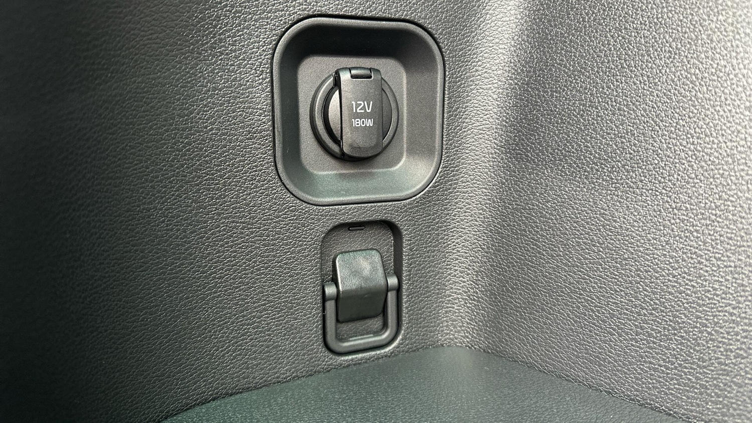 Used Kia Sportage 2025 for sale - 76336378: Photo 40