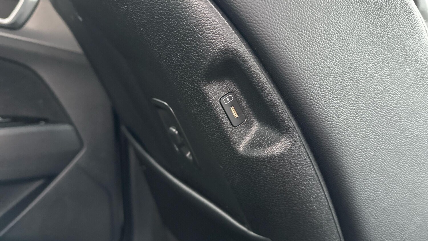 Used Kia Sportage 2022 for sale - 77993469: Photo 32