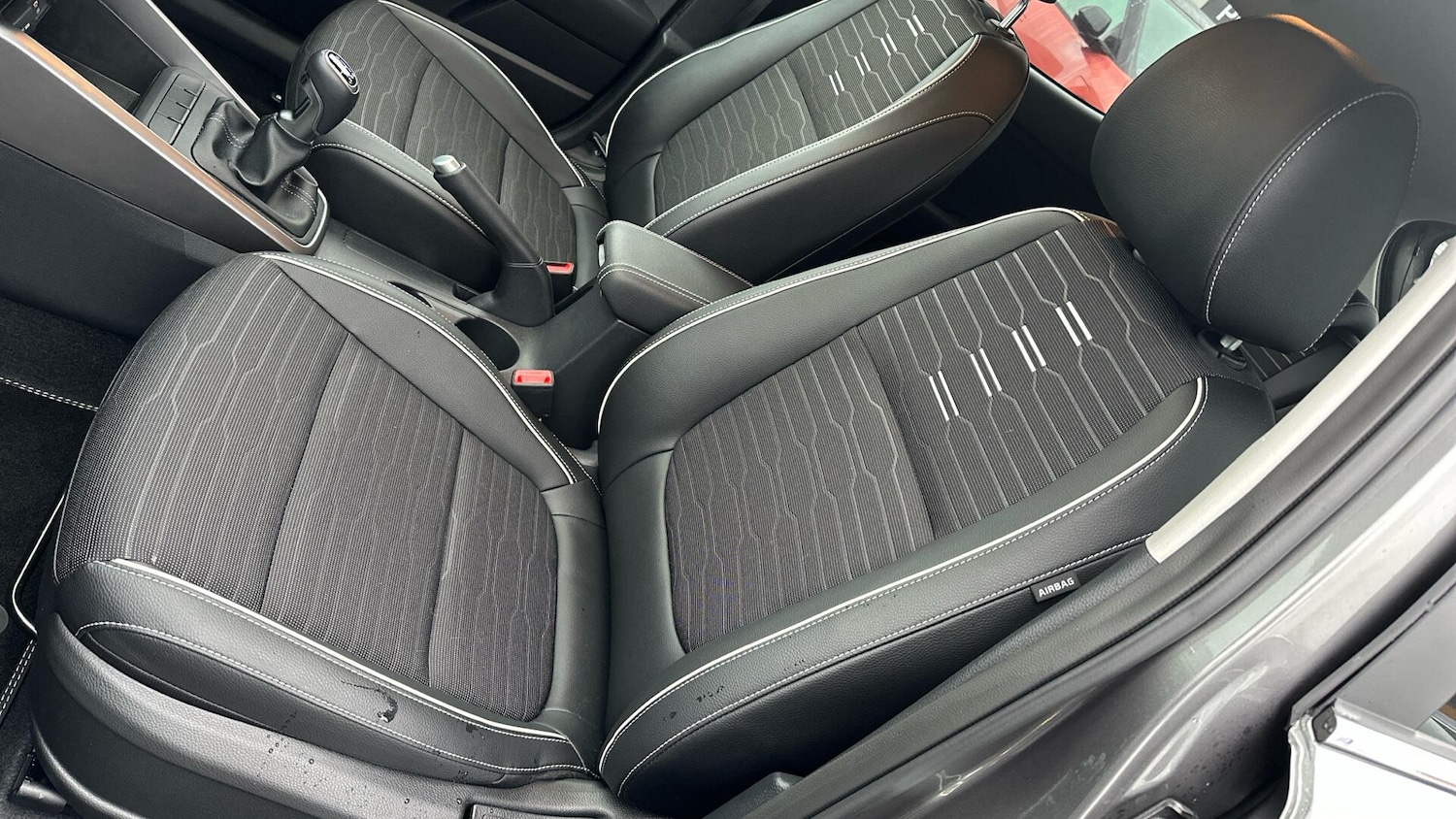 Used Kia Stonic 2025 for sale - 77073883: Photo 25