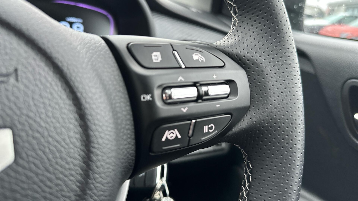 Used Kia Stonic 2025 for sale - 77073883: Photo 43