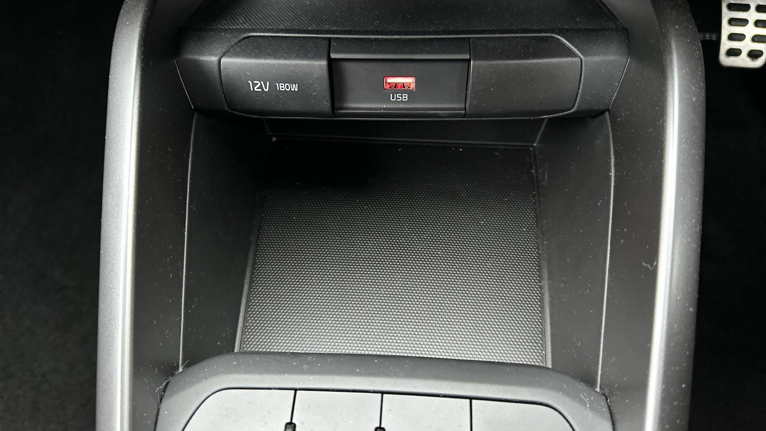 Used Kia Stonic 2025 for sale - 77073883: Photo 45