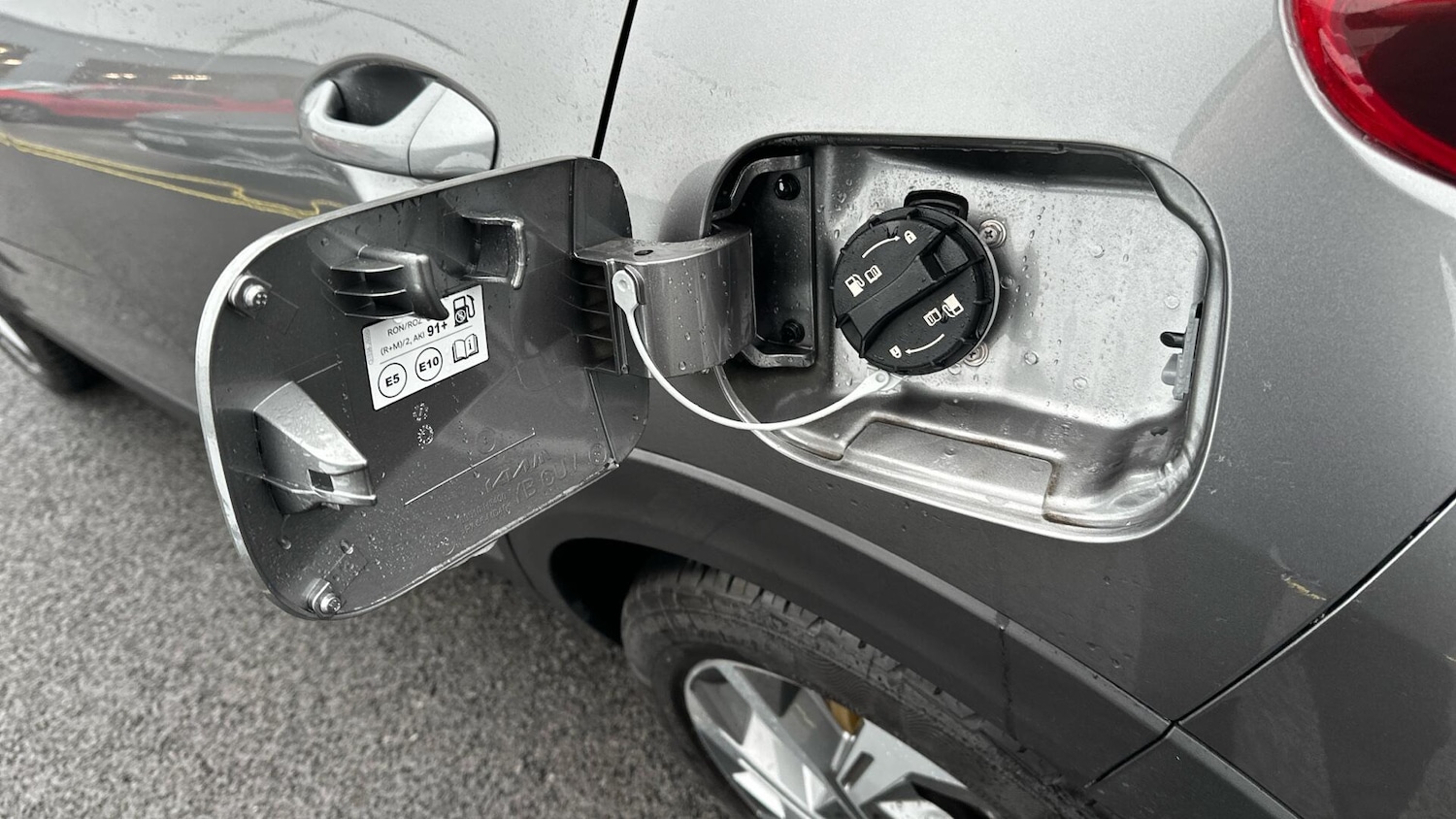 Used Kia Stonic 2025 for sale - 77073883: Photo 9