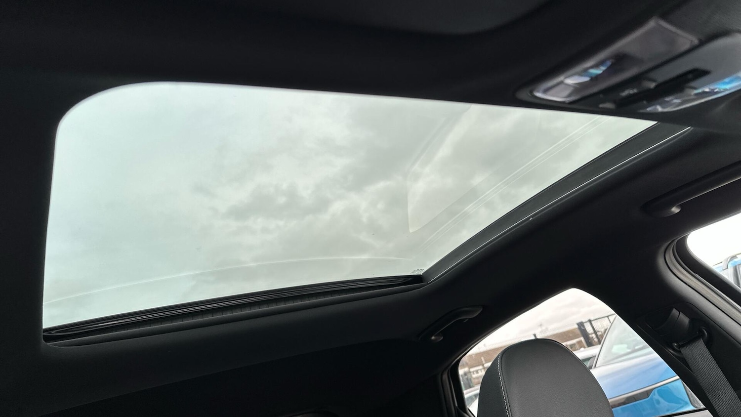 Used Kia XCeed 2025 for sale - 77673180: Photo 11