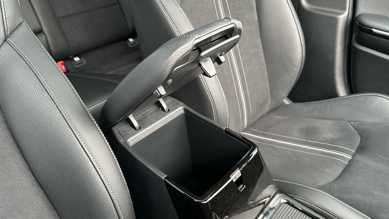 Used Kia XCeed 2025 for sale - 77673180: Photo 24