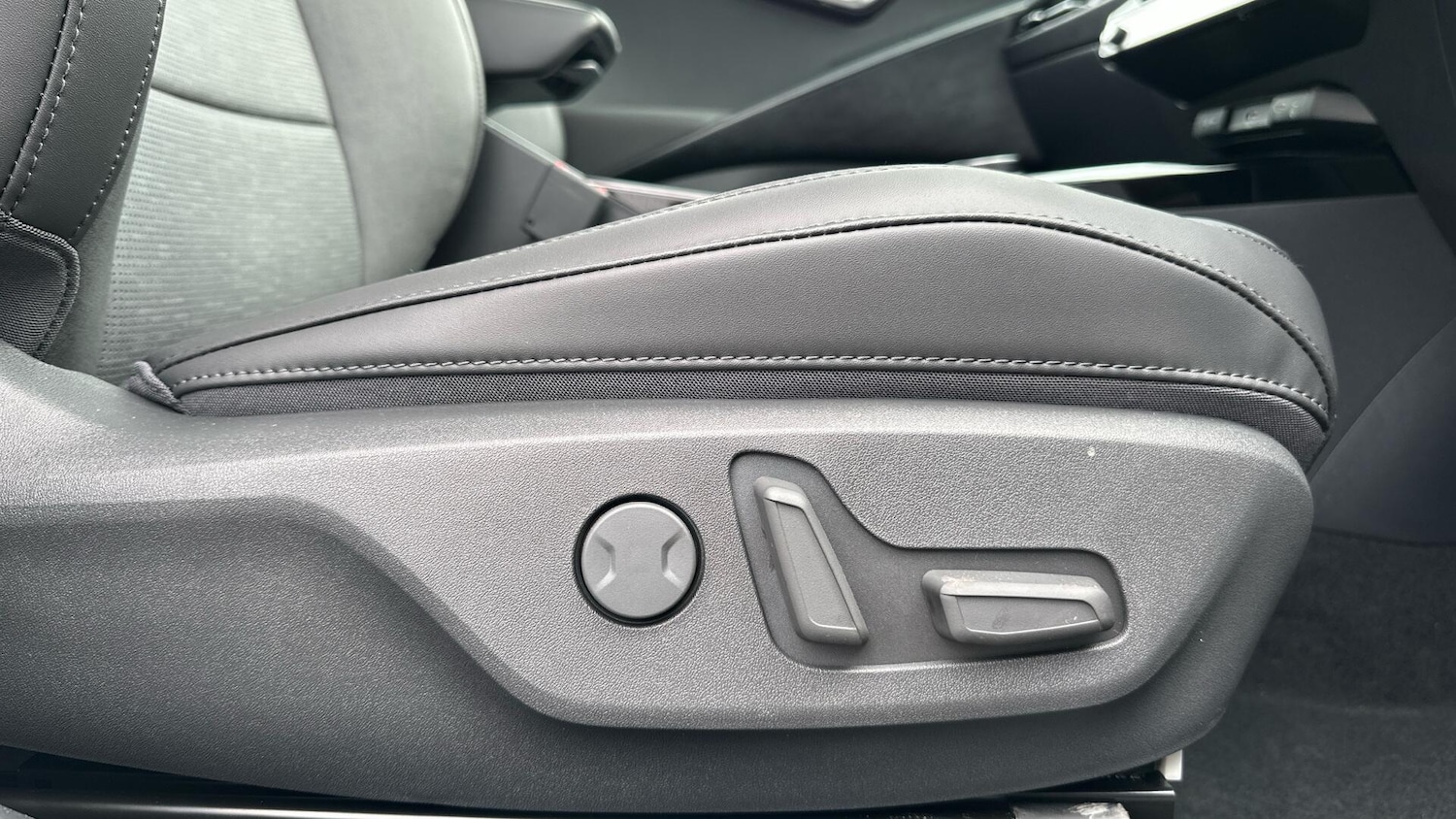 Used Kia Niro 2025 for sale - 76336412: Photo 25