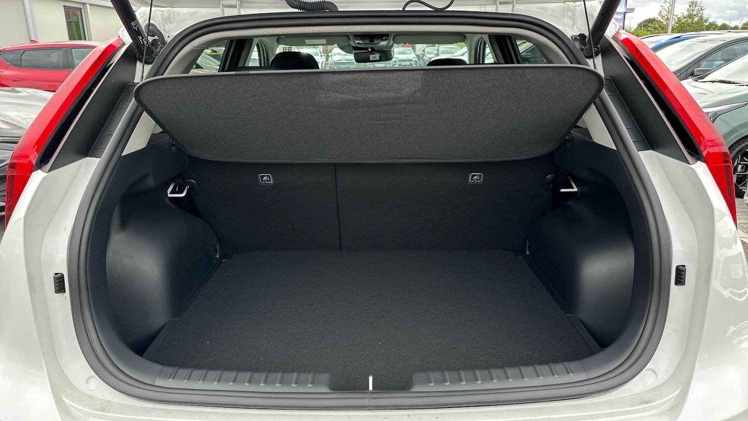 Used Kia Niro 2025 for sale - 76336412: Photo 8