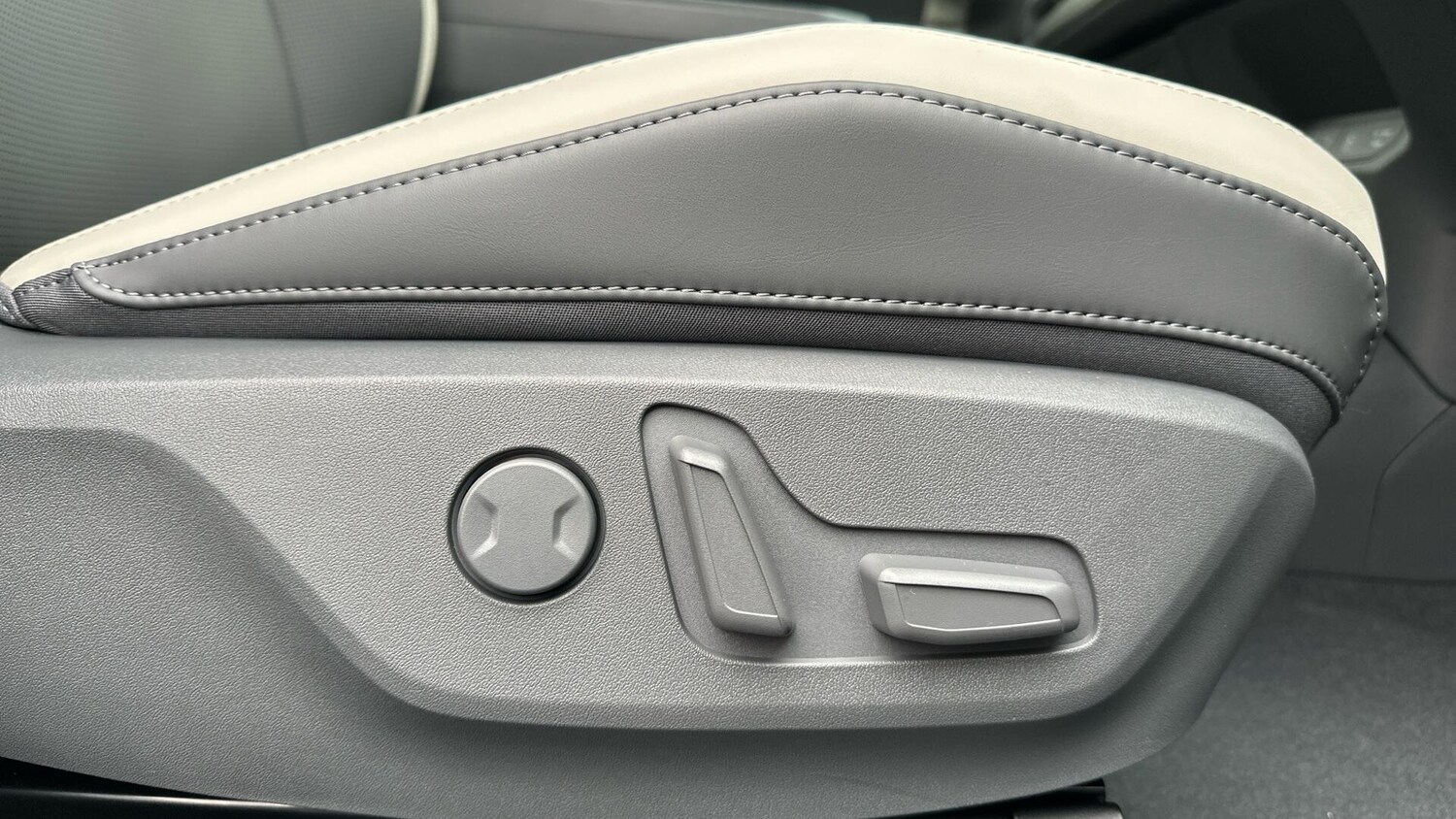 Used Kia EV3 2026 for sale - 77673222: Photo 28