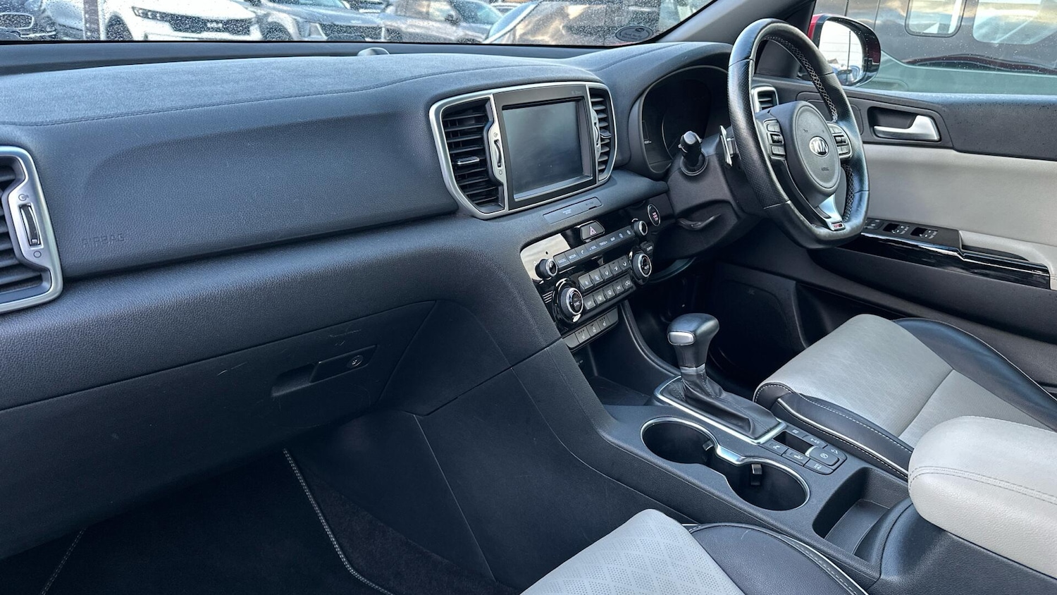 Used Kia Sportage 2018 for sale - 77673139: Photo 3