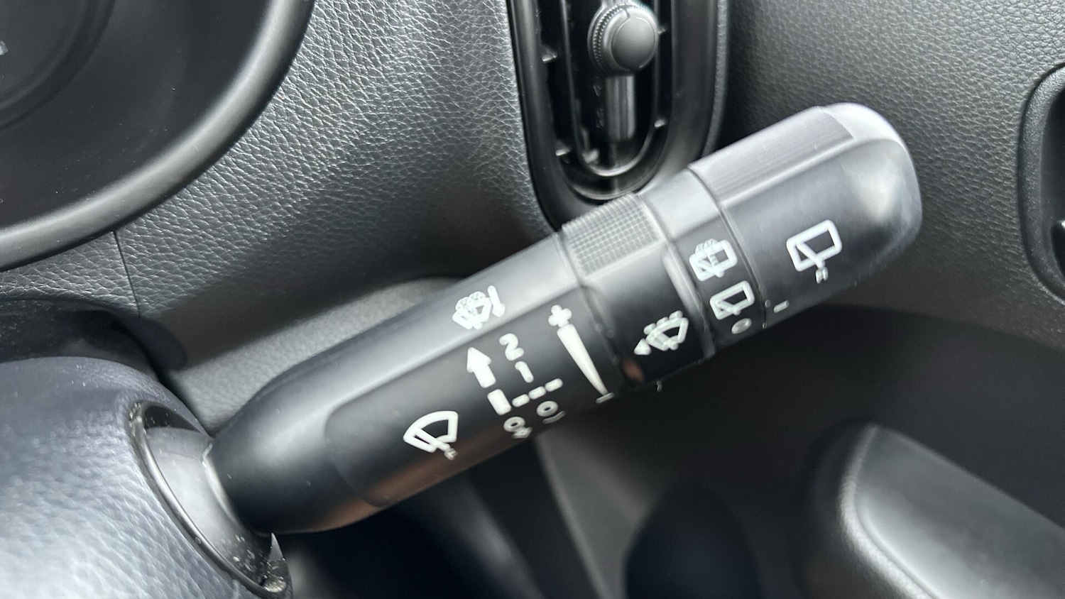 Used Kia Picanto 2018 for sale - 76527623: Photo 14