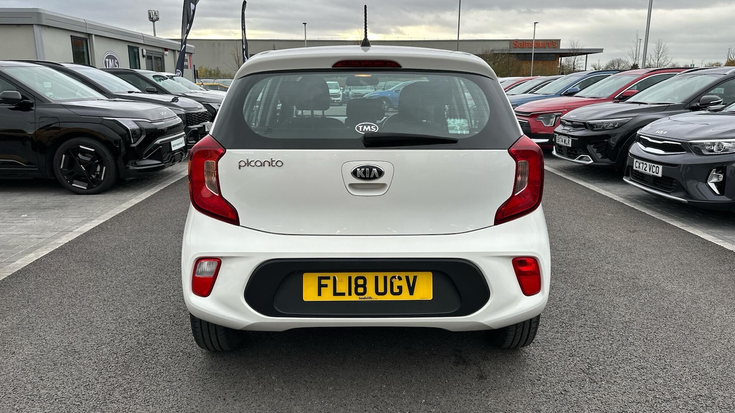 Used Kia Picanto 2018 for sale - 76527623: Photo 24