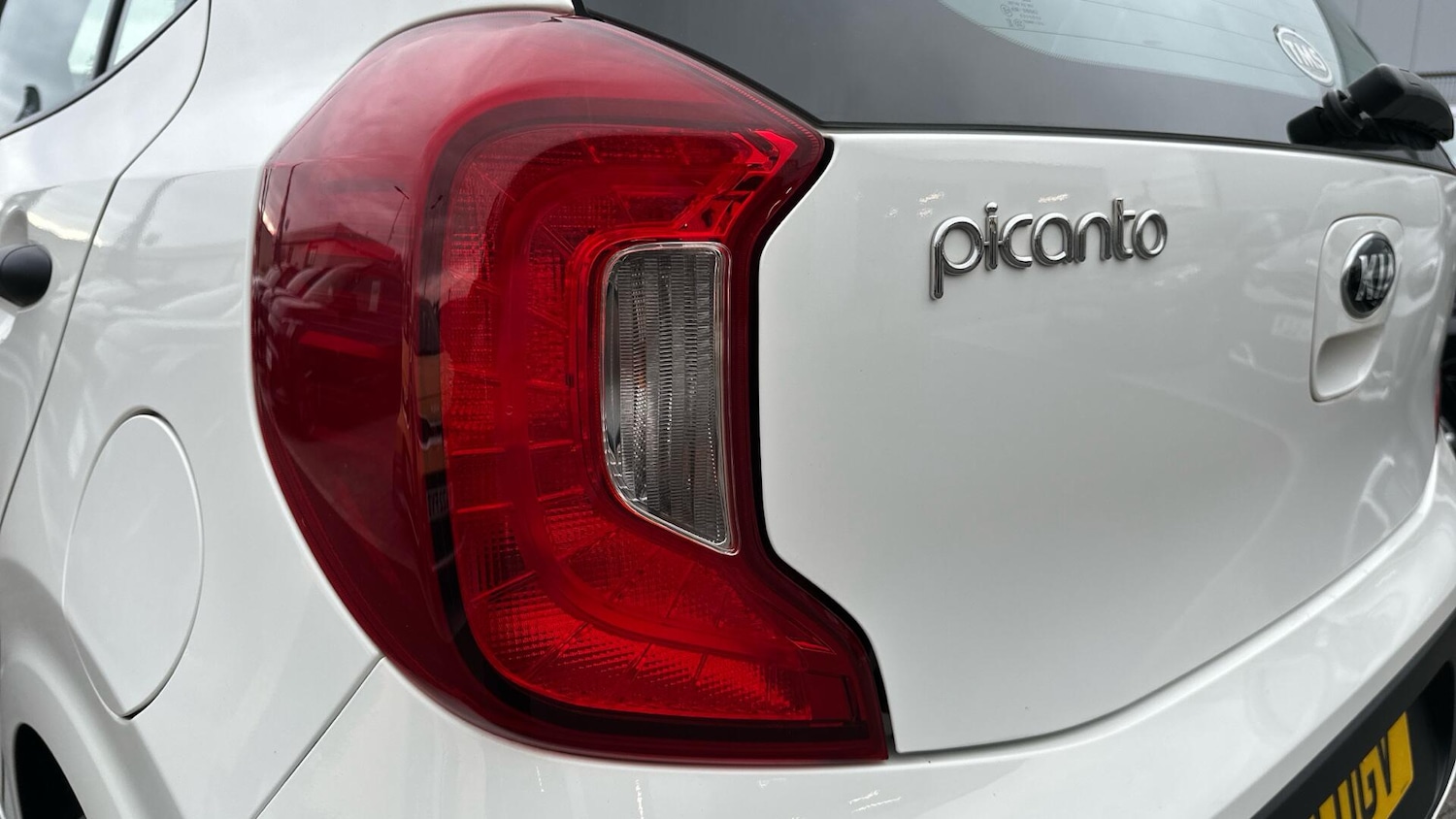 Used Kia Picanto 2018 for sale - 76527623: Photo 25