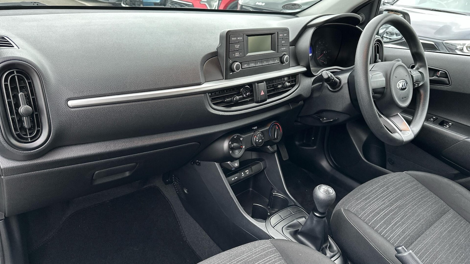 Used Kia Picanto 2018 for sale - 76527623: Photo 3