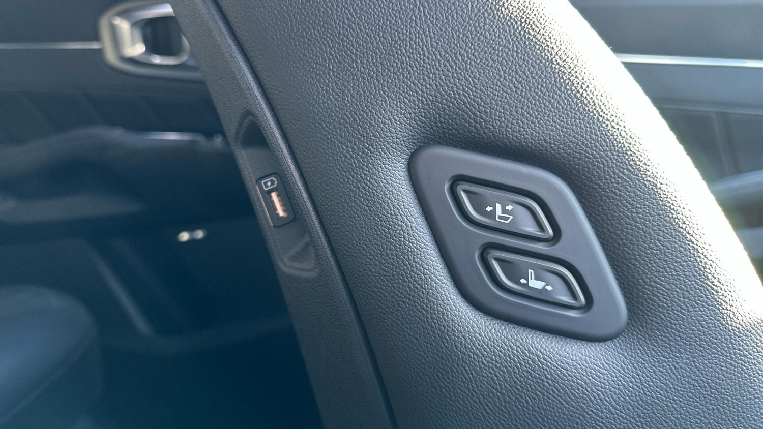 Used Kia Sorento 2023 for sale - 77673188: Photo 32