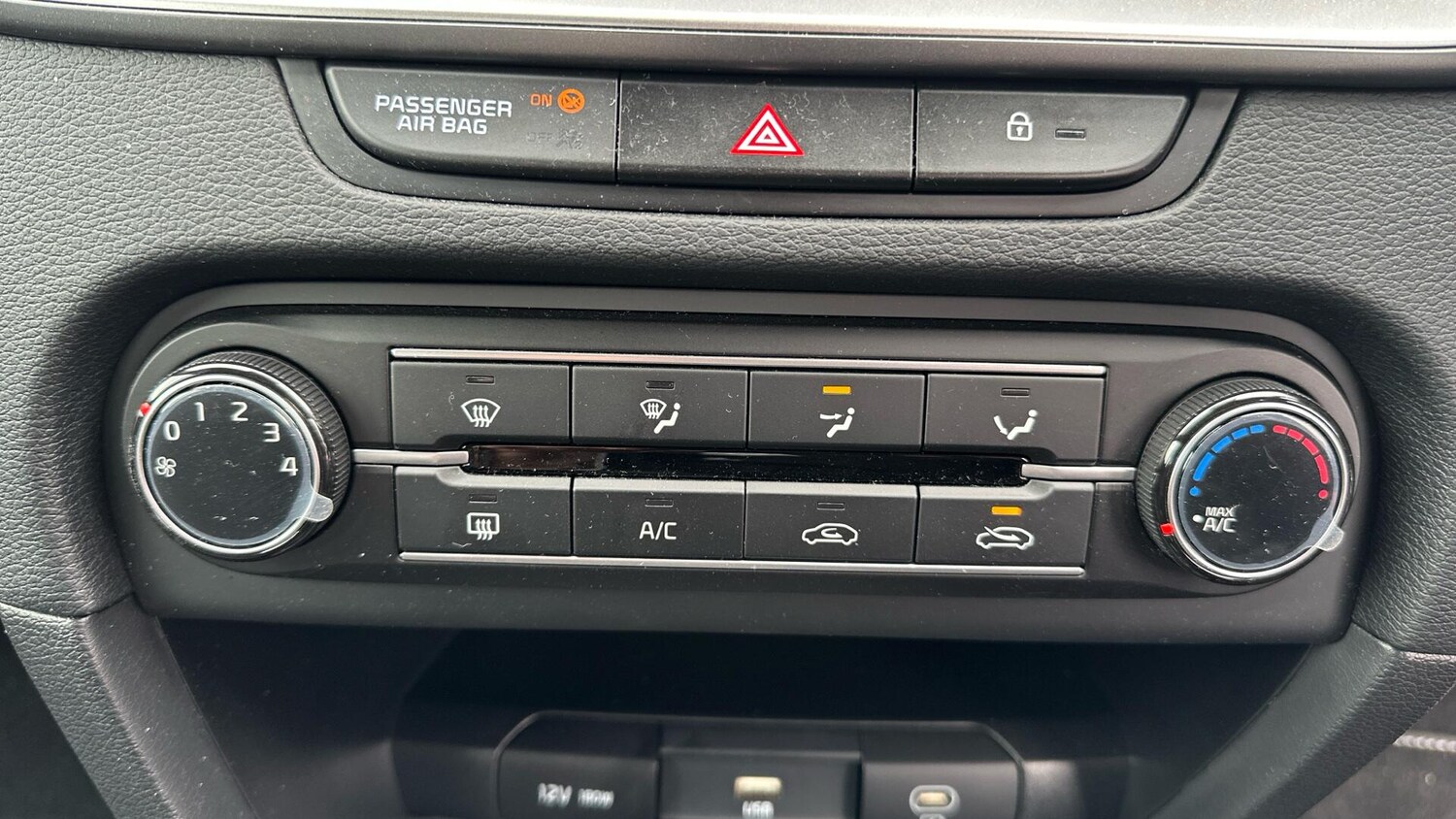 Used Kia XCeed 2023 for sale - 76633949: Photo 12