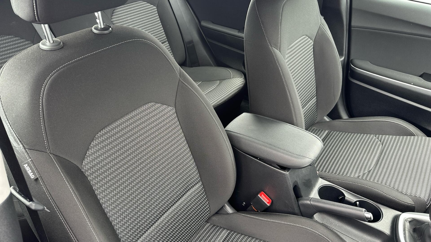 Used Kia XCeed 2023 for sale - 76633949: Photo 16