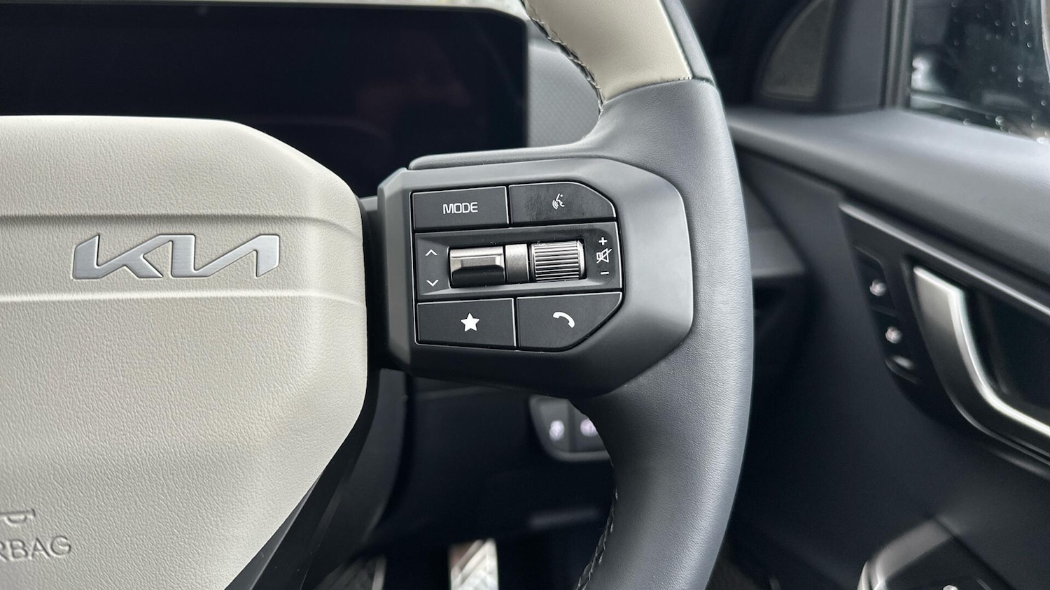 Used Kia EV6 2025 for sale - 76485591: Photo 17