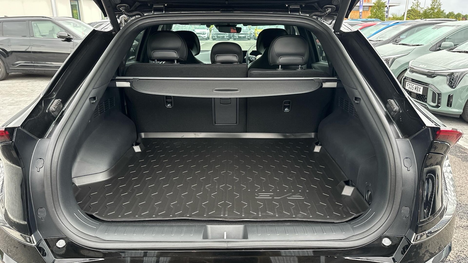 Used Kia EV6 2025 for sale - 76485591: Photo 8