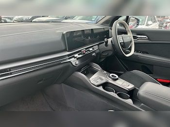 Used Kia Sportage 2025 for sale - 76952335: Photo