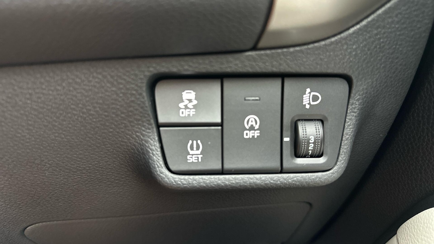 Used Kia Stonic 2026 for sale - 77993521: Photo 17