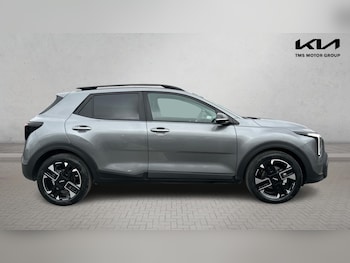 Used Kia Stonic 2026 for sale - 77993521: Photo