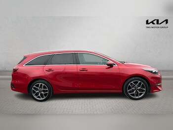 Used Kia Ceed 2024 for sale - 77216197: Photo