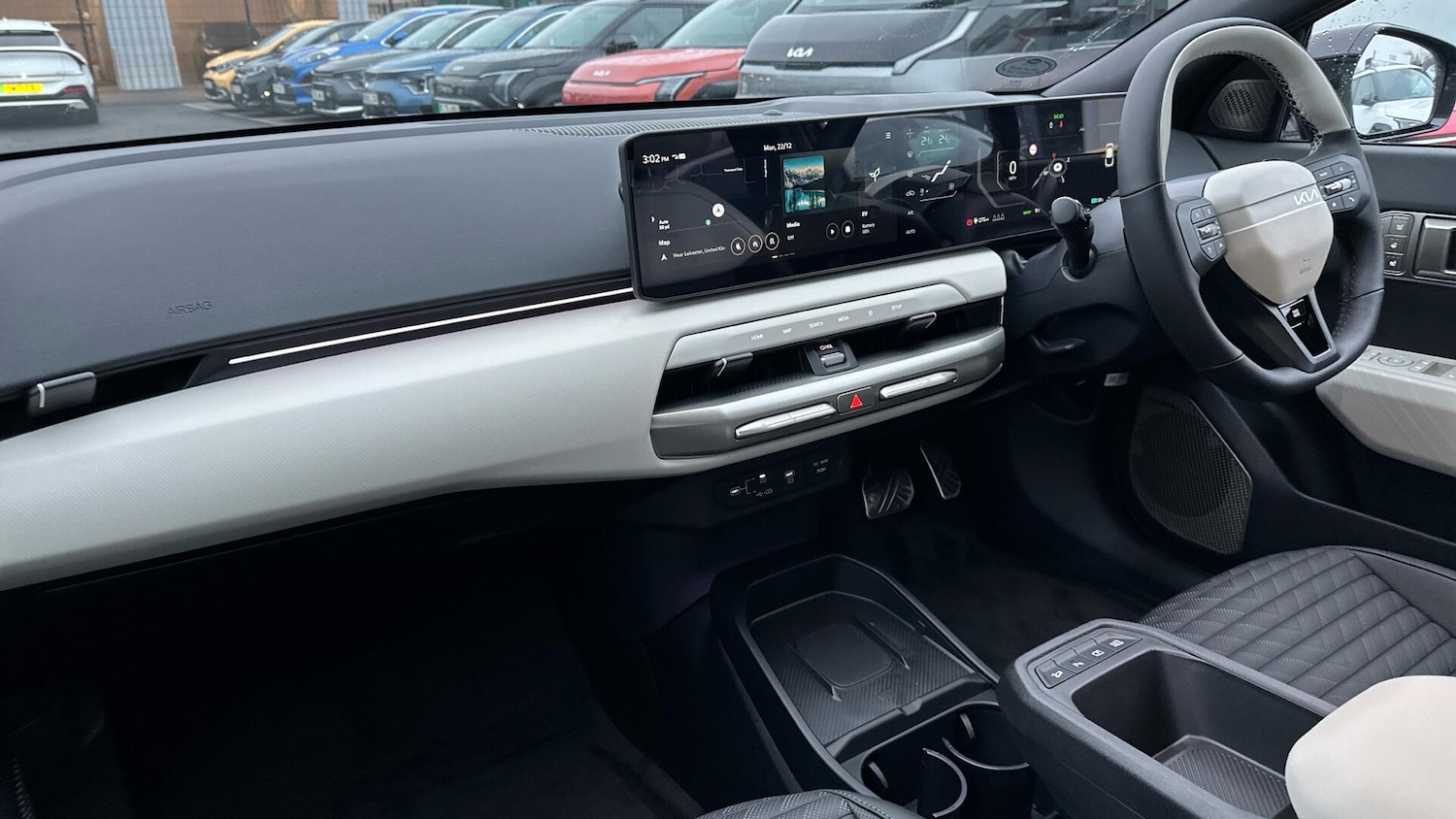 Used Kia EV4 2025 for sale - 76659158: Photo 3