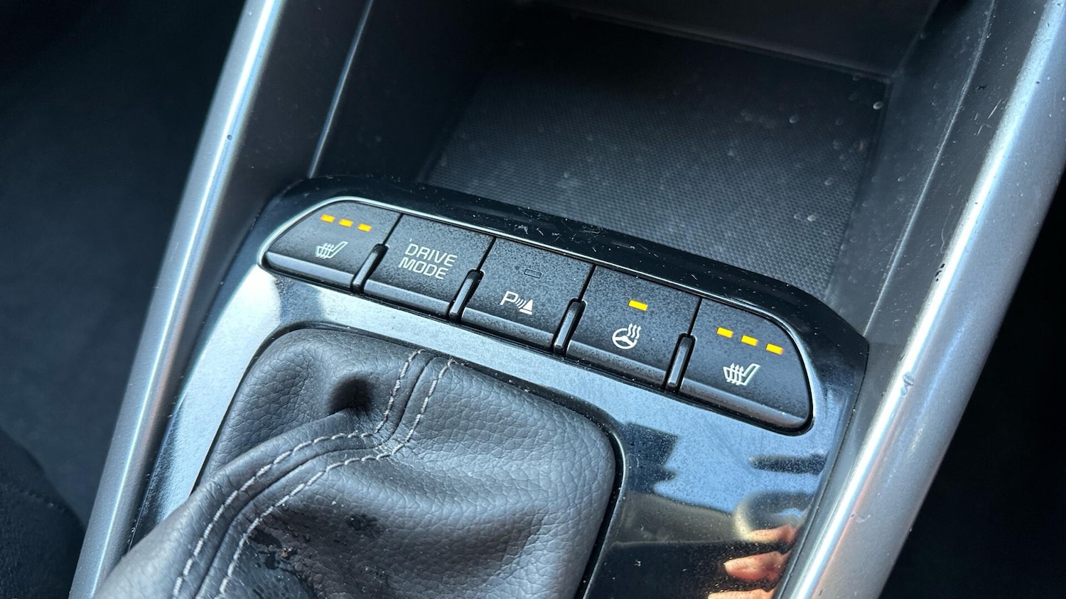 Used Kia Stonic 2024 for sale - 76336216: Photo 22