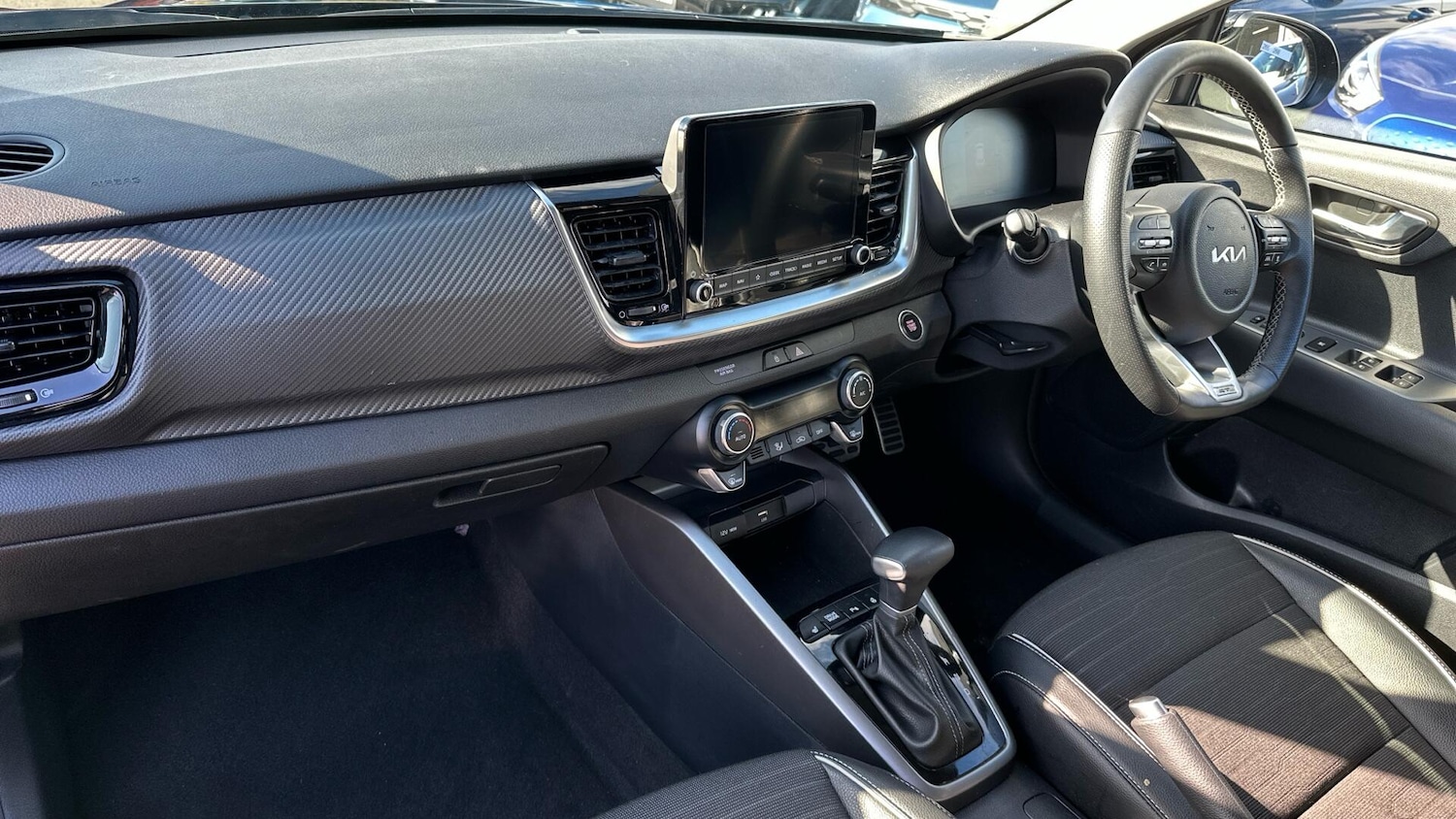 Used Kia Stonic 2024 for sale - 76336216: Photo 3