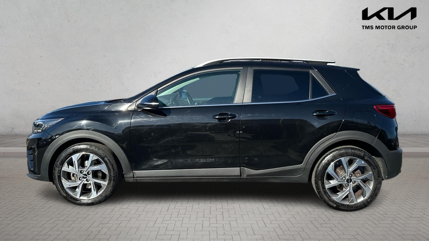 Used Kia Stonic 2024 for sale - 76336216: Photo 4