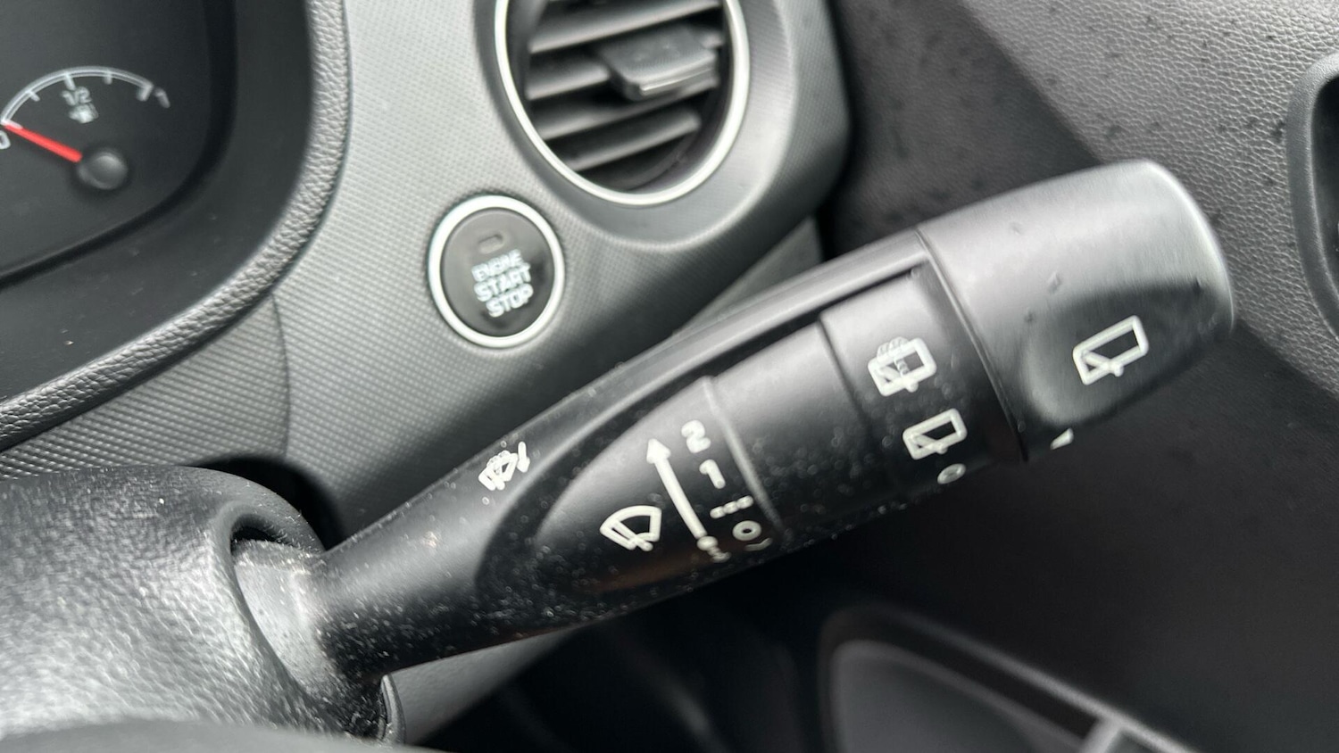 Used Hyundai i10 2019 for sale - 77598344: Photo 16