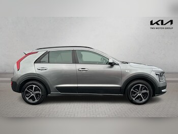 Used Kia Niro 2022 for sale - 77163517: Photo