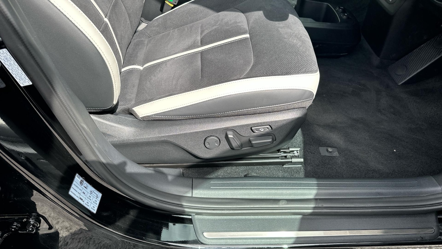 Used Kia EV6 2025 for sale - 77305707: Photo 42