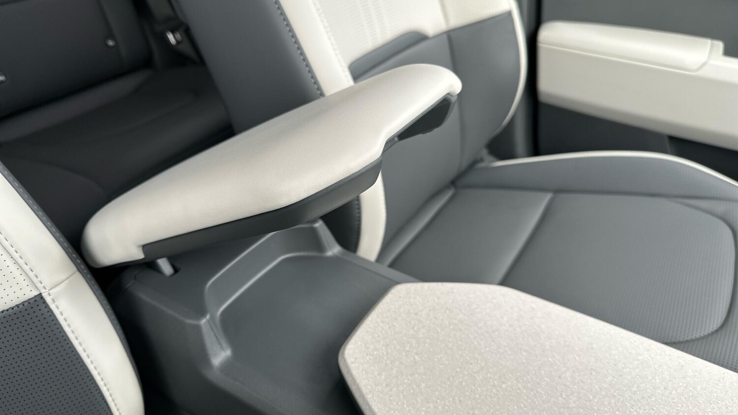 Used Kia EV3 2025 for sale - 76573682: Photo 26