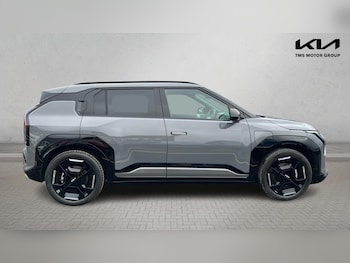 Used Kia EV3 2025 for sale - 76573682: Photo