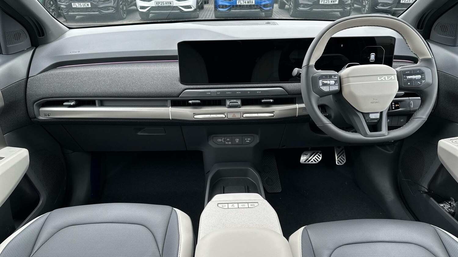 Used Kia EV3 2025 for sale - 76573682: Photo 6