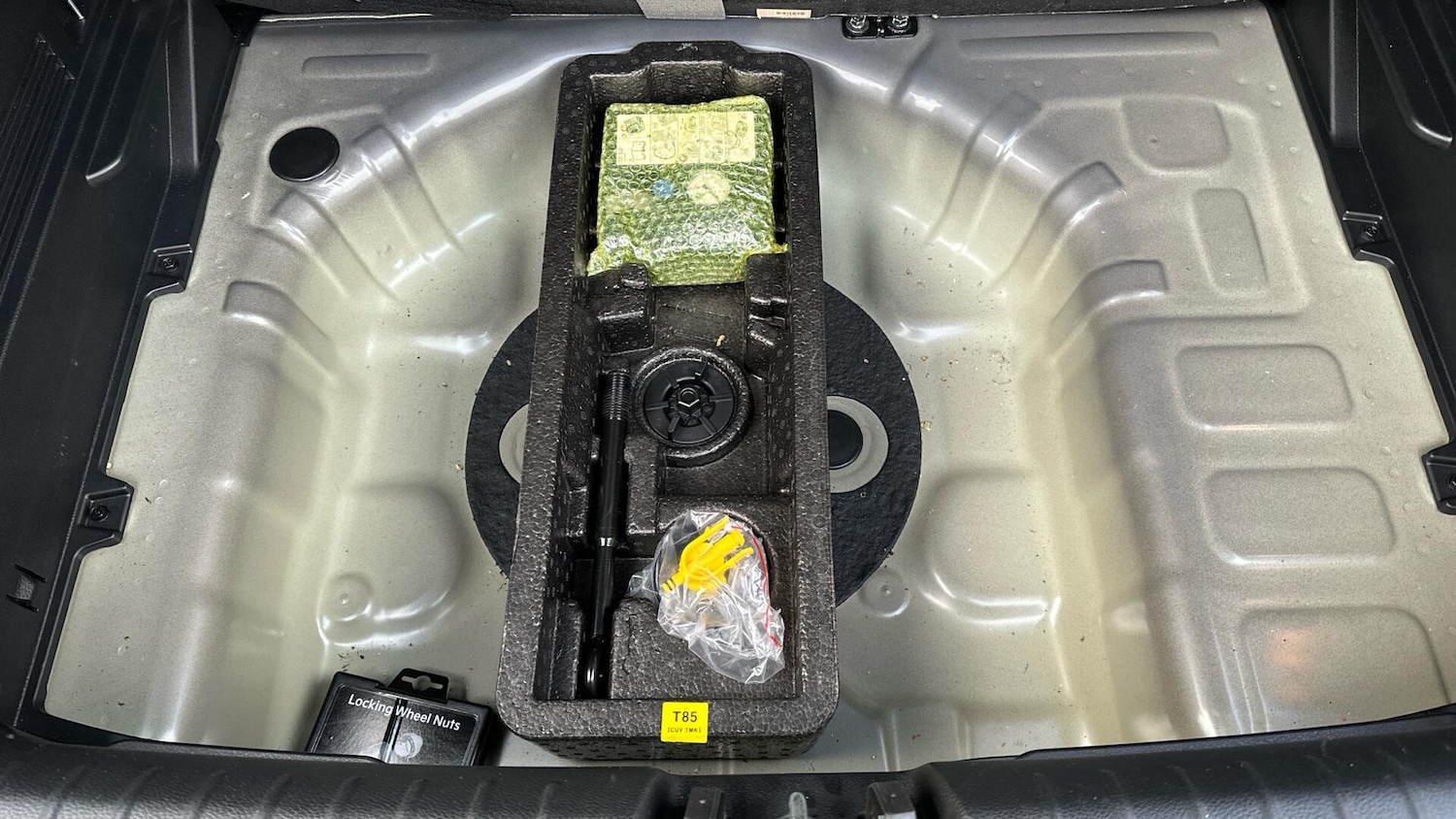 Used Kia Stonic 2022 for sale - 76336290: Photo 12