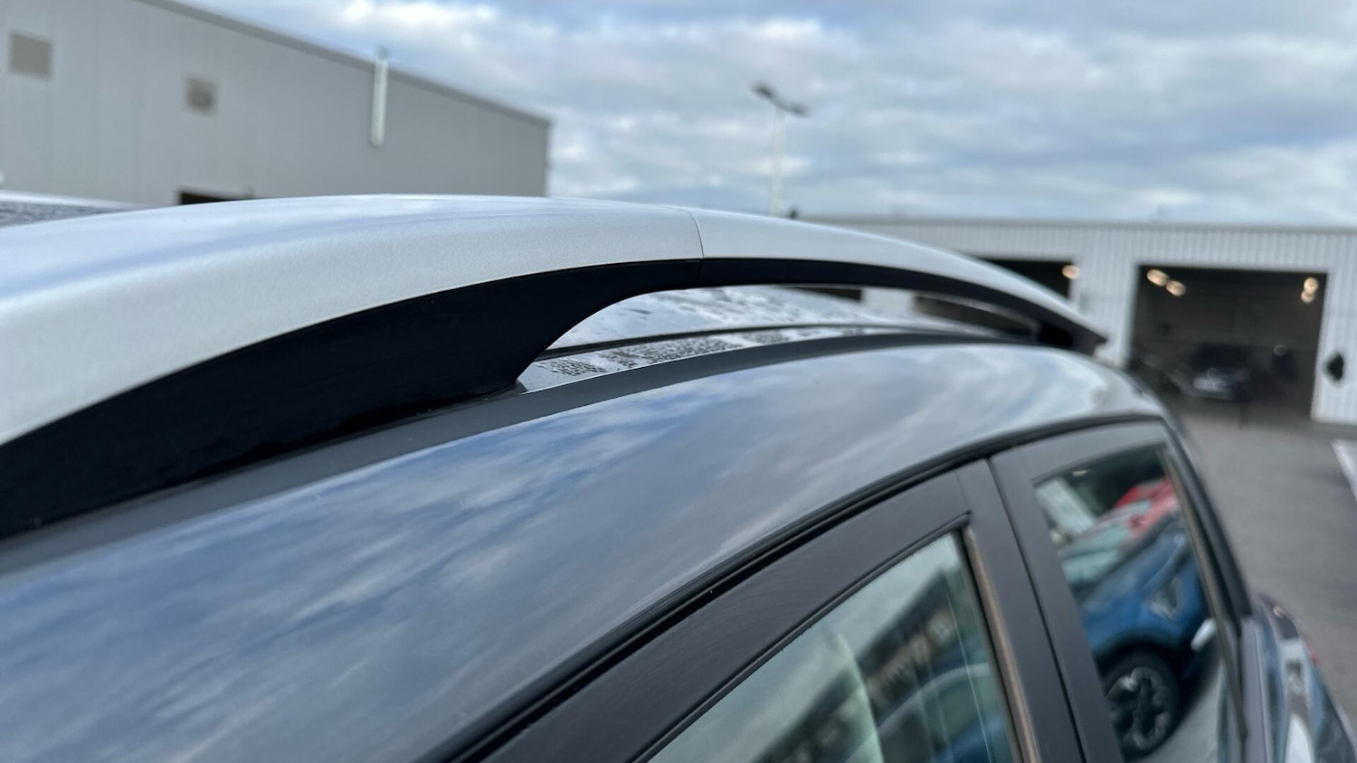 Used Kia Stonic 2022 for sale - 76336290: Photo 25